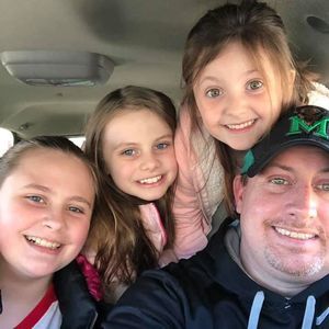 Meet your Posher, Mike